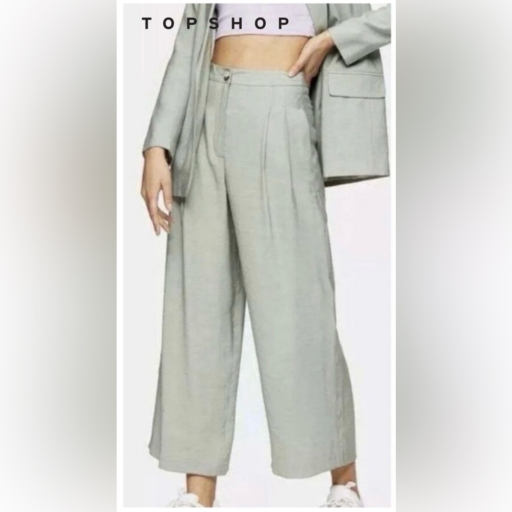TOPSHOP Women’s Mint Sage Green Pleated
Wide Leg Trousers Pants Size 4